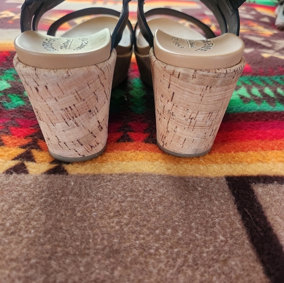 Kork-Ease Wedge Sandal - US 9 - Picture 6 of 6